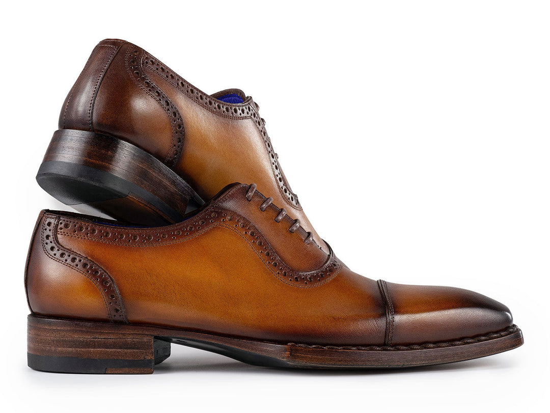 Genuine leather men's oxfords with cap toe by Paul Parkman