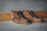 Hound and Hammer Men's Laced Suede Boots, Burnished Tobacco - WKshoes